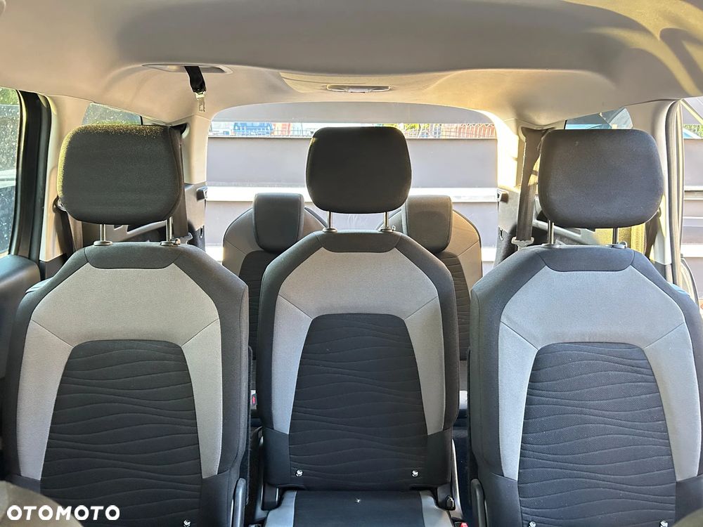 Citroën C4 Grand Picasso 1.6 THP Intensive - 21