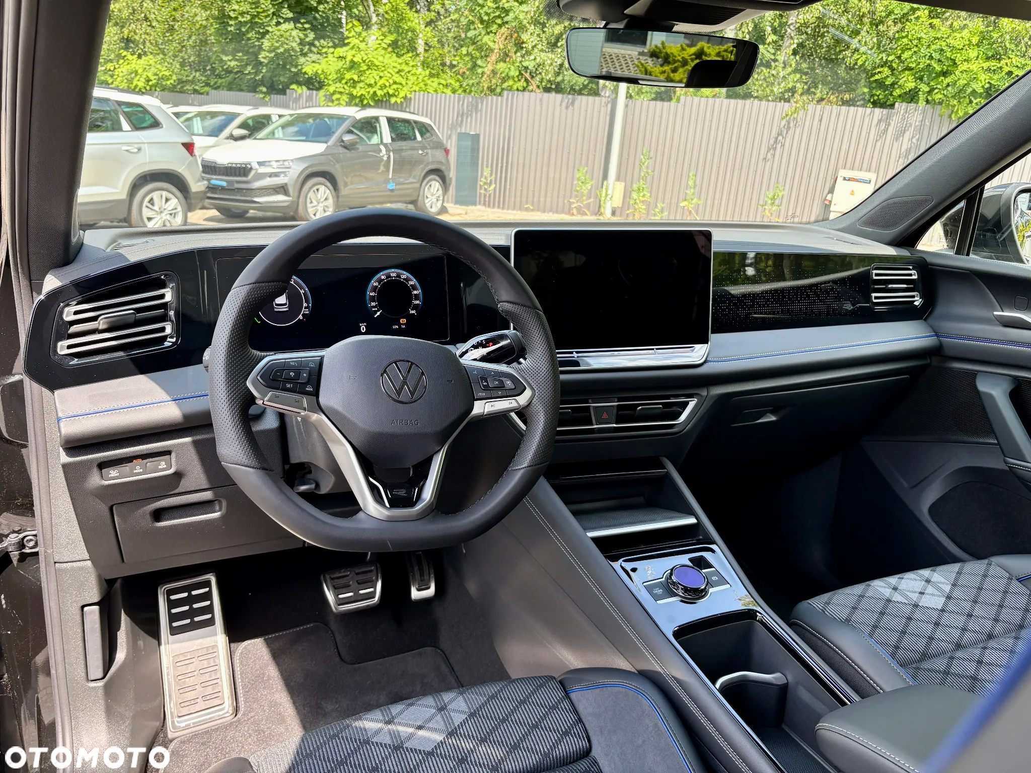 Volkswagen Tiguan 1.5 eHybrid PHEV R-Line Plus DSG - 13