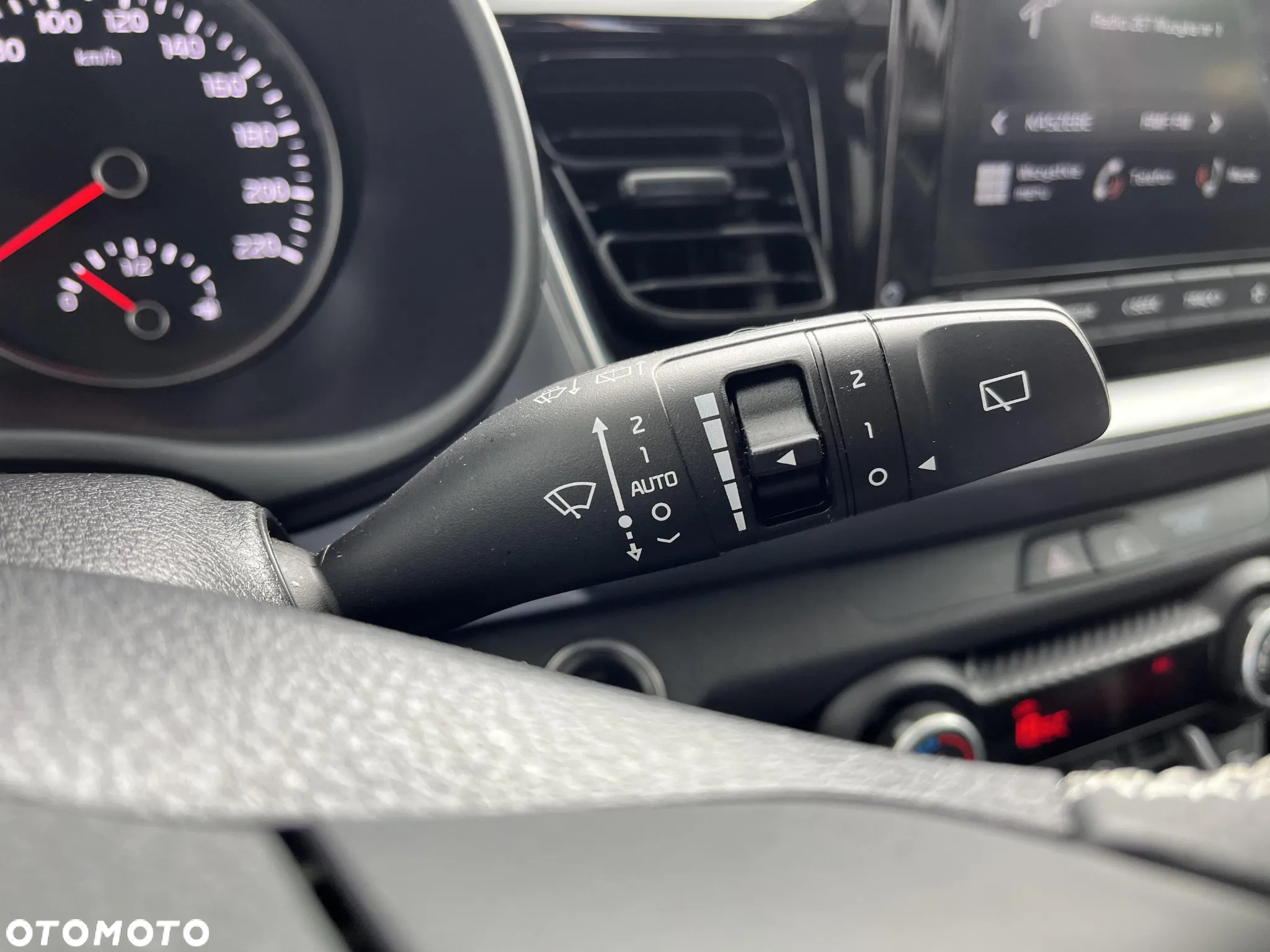 Kia Stonic 1.0 T-GDI L Business Line - 25