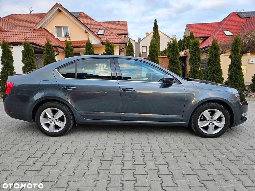 Skoda Octavia 1.4 TSI Ambition - 6