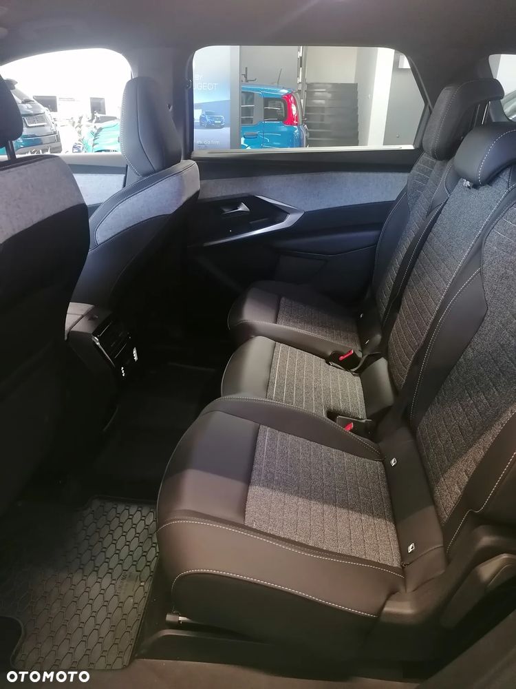 Peugeot 5008 1.2 PureTech mHEV Allure S&S e-DCS6 - 5