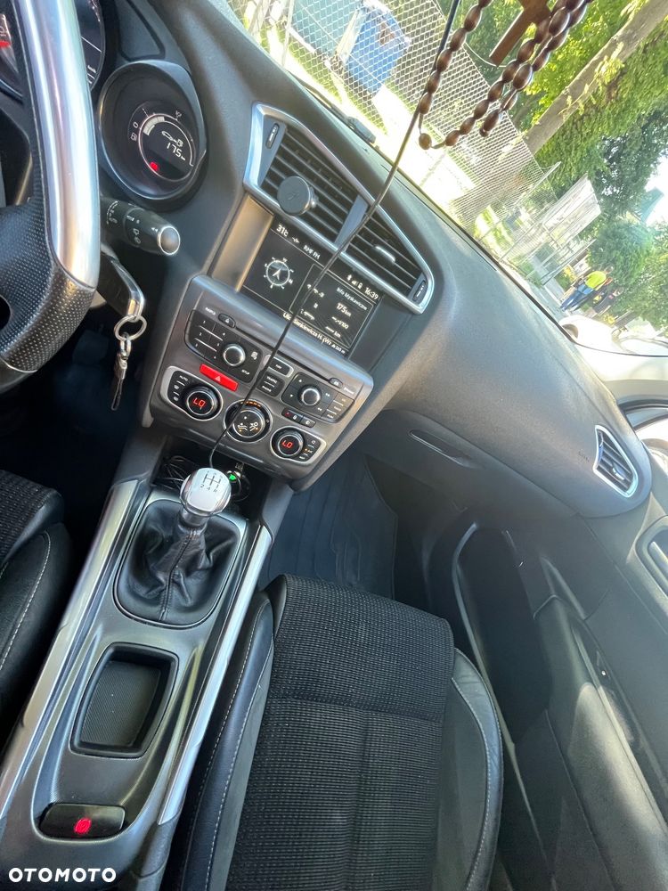 Citroën C4 1.6 VTi Exclusive - 13