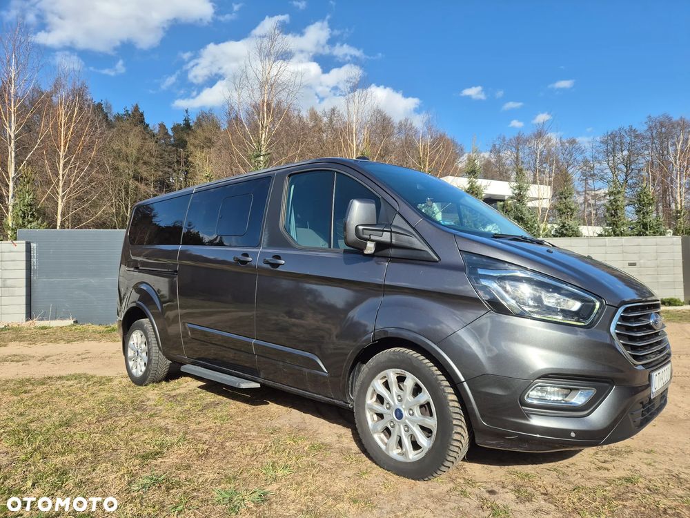 Ford Tourneo Custom - 6