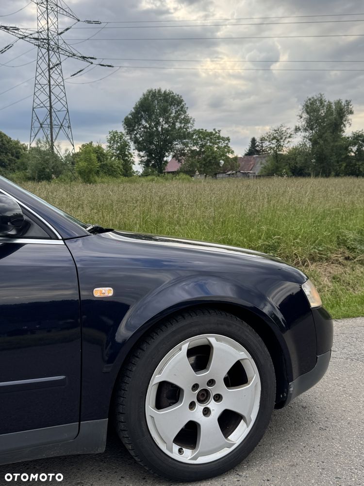 Audi A4 Avant - 5