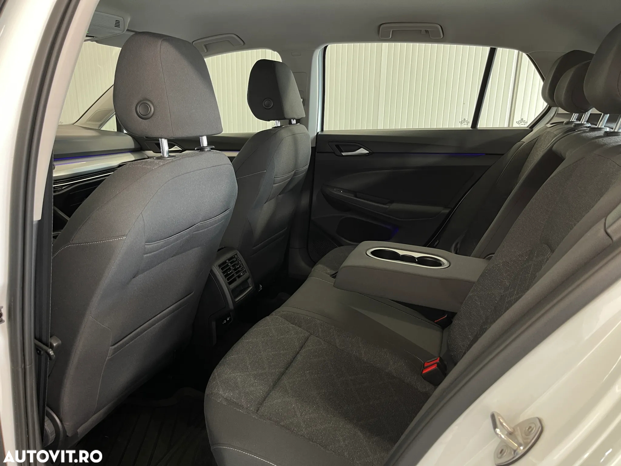 Volkswagen Golf 1.5 eTSI ACT DSG MHEV Life - 10