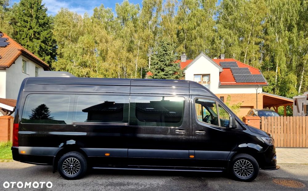 Mercedes-Benz Sprinter - 14
