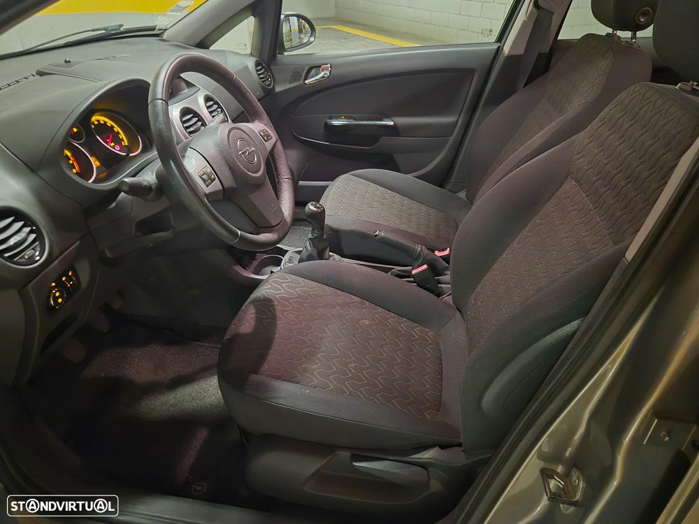 Opel Corsa 1.2 Connect - 21