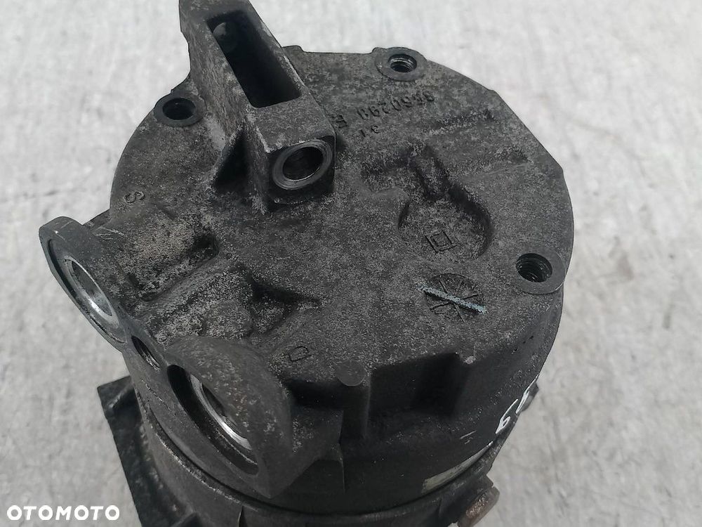 POMPA, SPRĘŻARKA KLIMATYZACJI OPEL VECTRA C 1.9 CDTI - 7