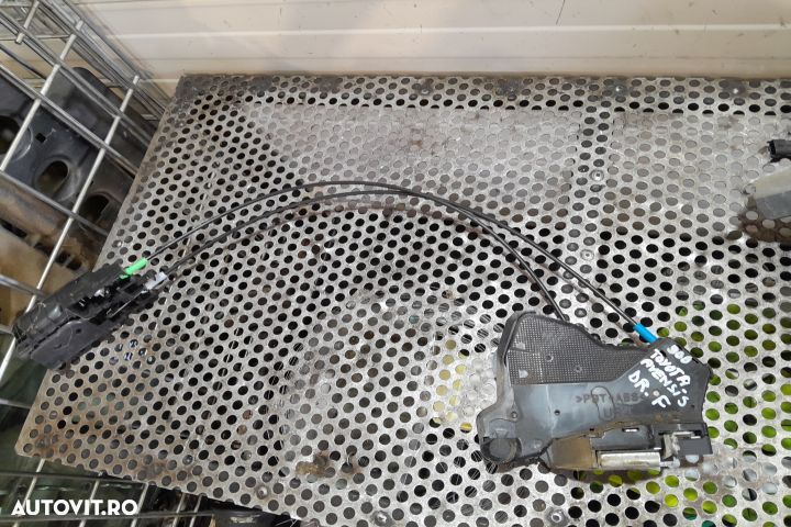 Broasca usa fata dreapta Toyota Avensis 2 T25 [facelift] [2006 - 2009 - 1