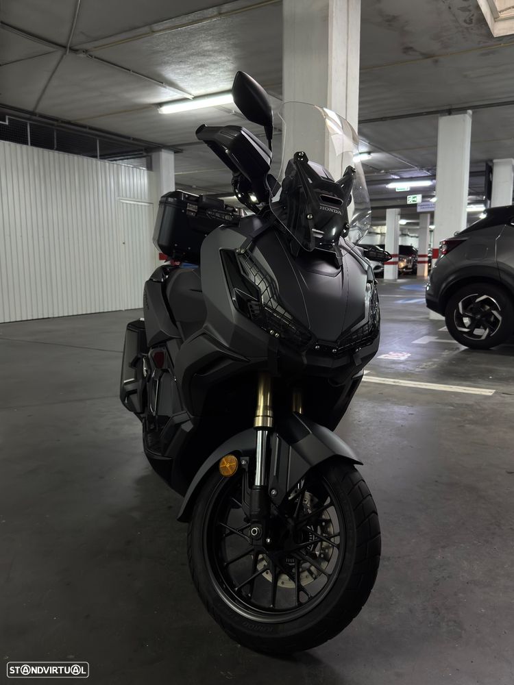 Honda ADV - 1