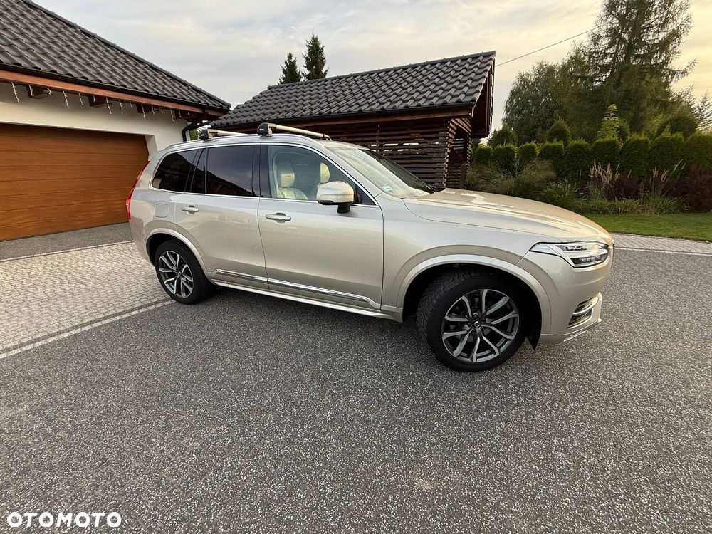 Volvo XC 90 - 3