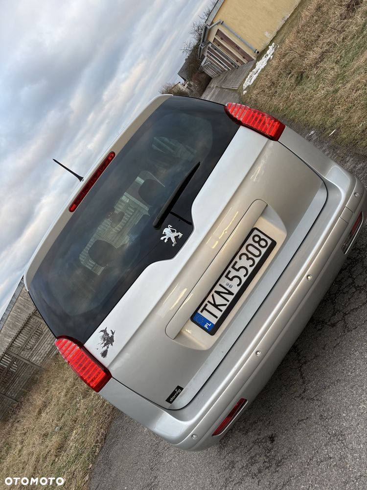 Peugeot 5008 - 2