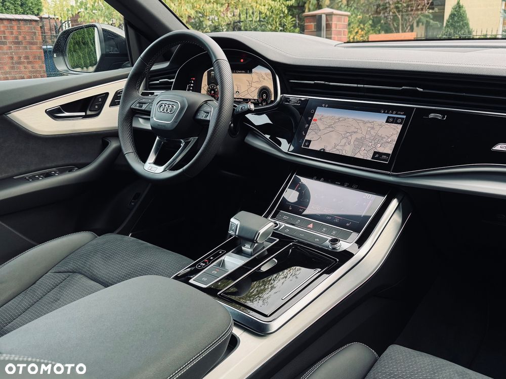 Audi Q8 55 TFSI mHEV Quattro Tiptronic - 14