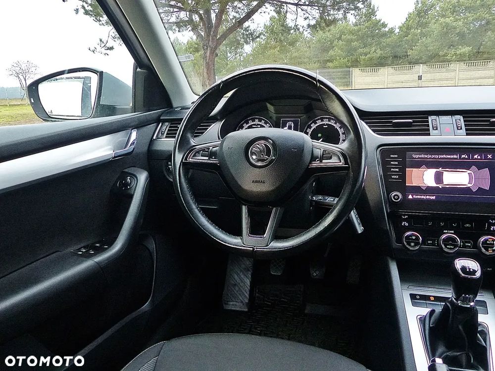 Skoda Octavia 1.6 TDI Ambition - 36