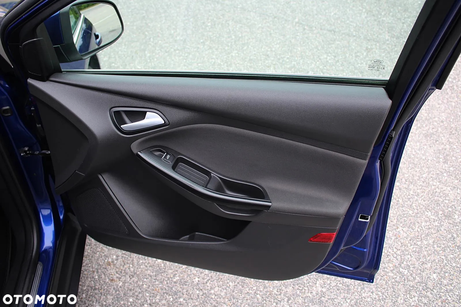 Ford Focus 1.5 EcoBlue Start-Stopp-System TITANIUM - 18