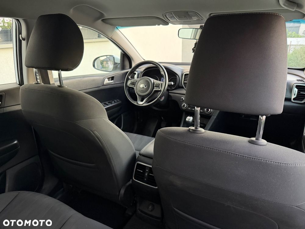 Kia Sportage 1.6 GDI L 2WD - 8