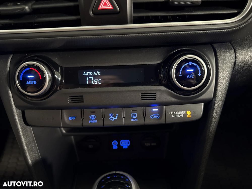 Hyundai KONA - 18