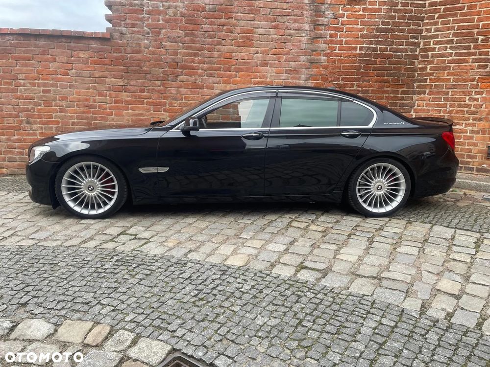 BMW Seria 7 750i xDrive - 2