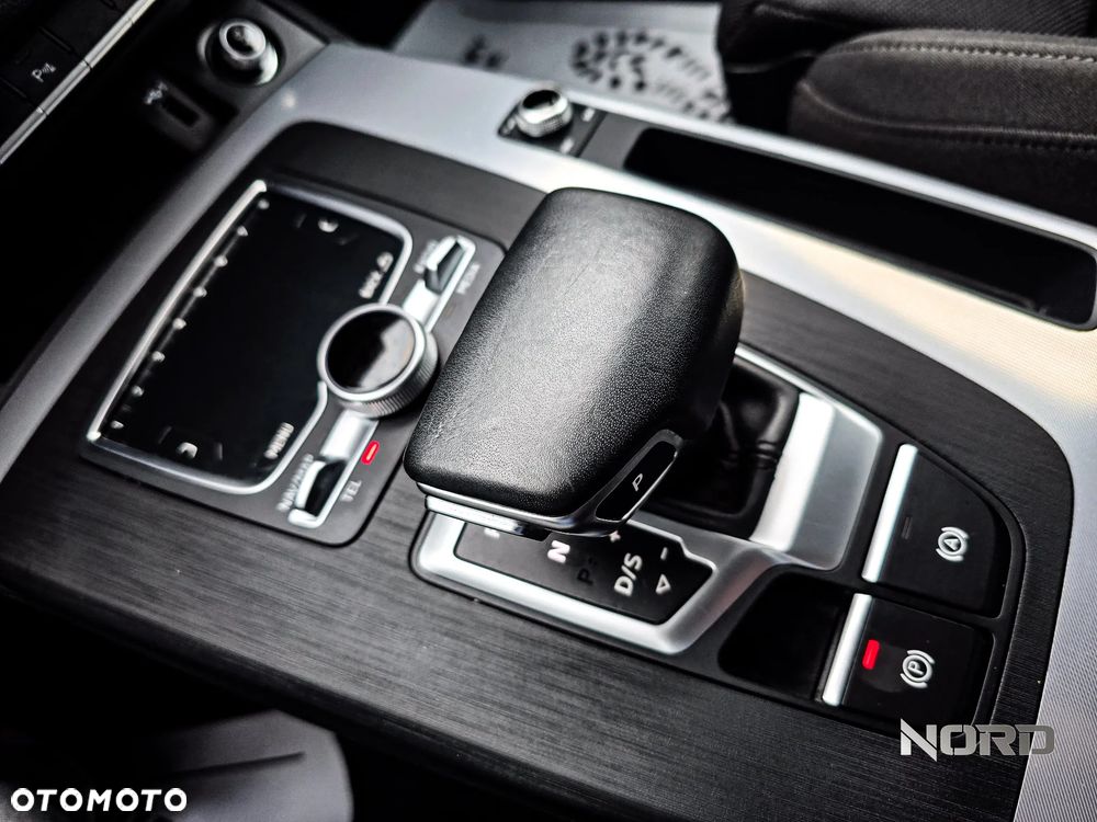 Audi Q5 35 TDI Quattro S tronic sport - 26