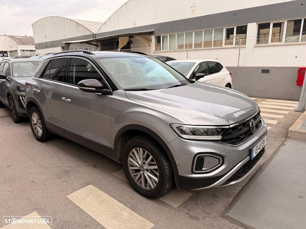 VW T-Roc 1.5 TSI Life DSG - 1