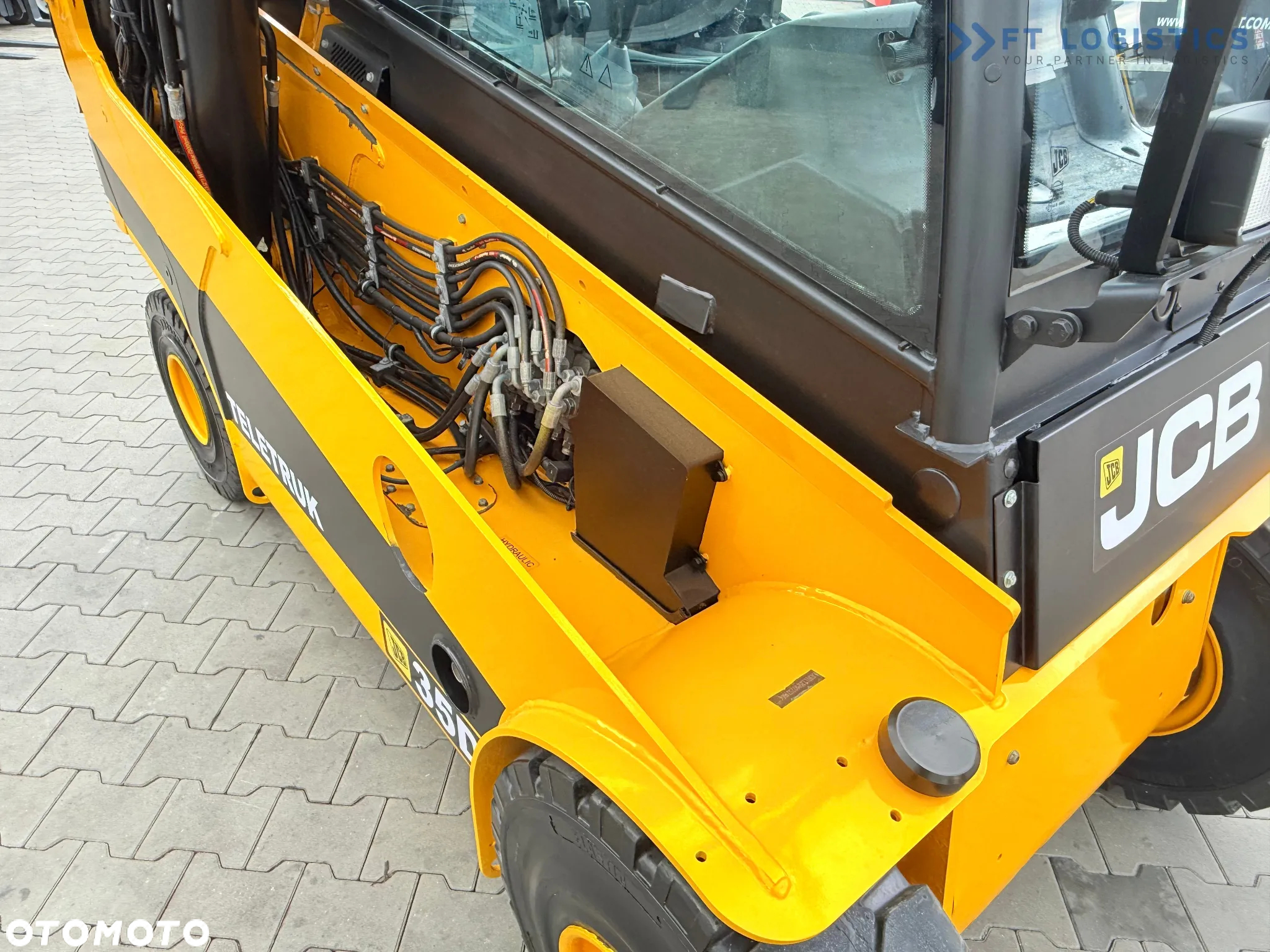 JCB TLT35D / DIESEL / KABINA / NOWE OPONY / 4450MM / TELESKOP - STAN IDEALNY - 27