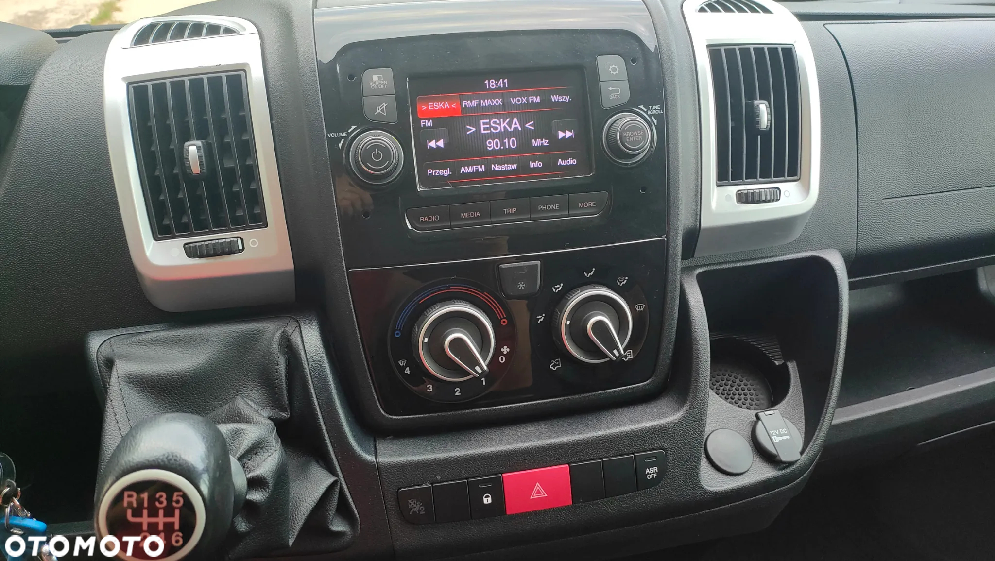 Fiat Fiat DUCATO L4H2 MAXI SILNIK 2,3 IVECO 140KM 113 Tyś km SALON PL SERWIS DO OSTATNIEGO Km TEMPOMAT KAMERA COFANIA KLIMA BAGAŻNIK DACHOWY    VAT 1 - 14