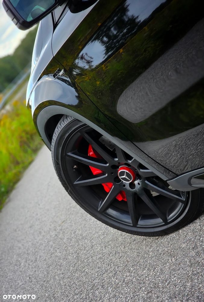 Mercedes-Benz GLA 45 AMG 4-Matic - 21