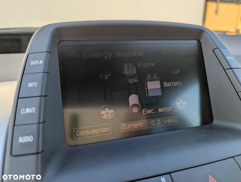 Toyota Prius 1.5 VVT-i Sol (nav) - 12
