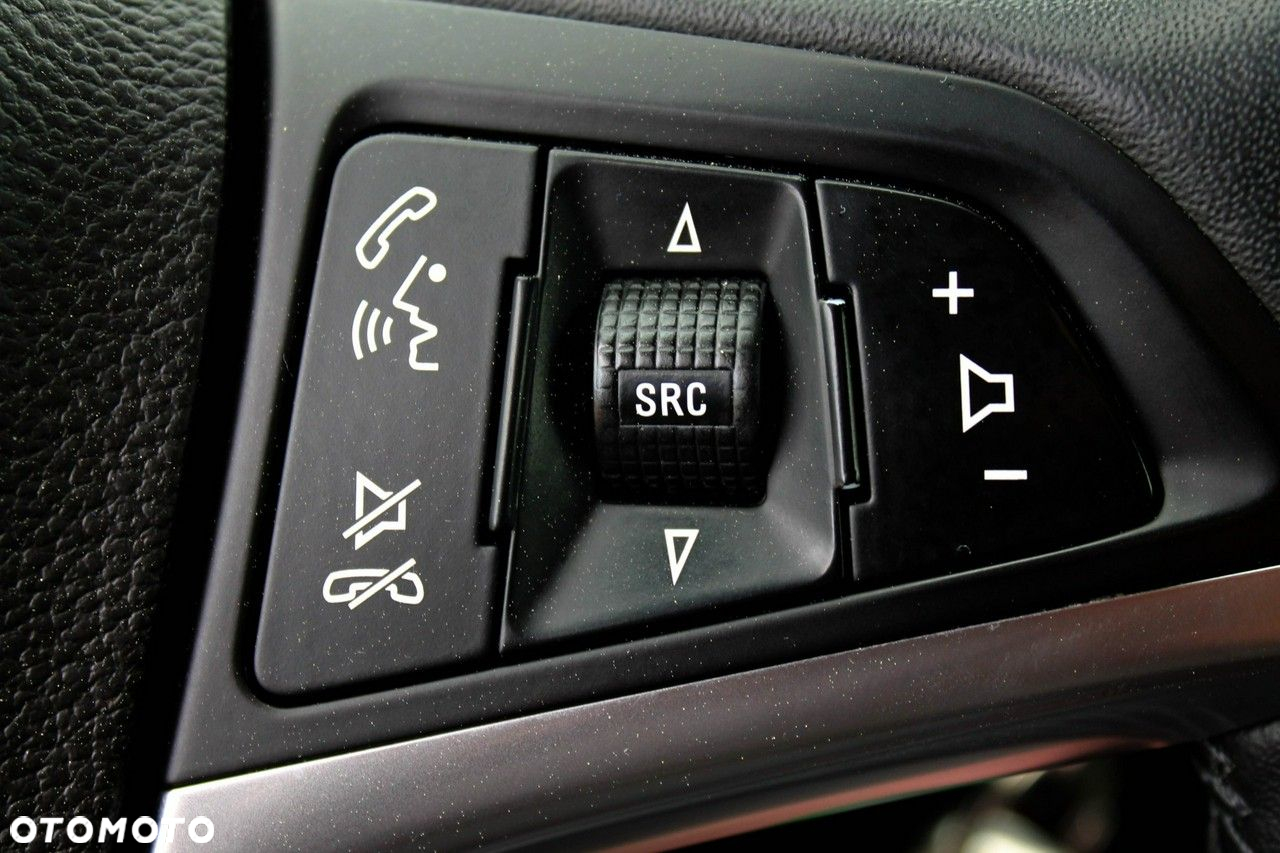 Opel Astra IV 1.4 T Cosmo S&S - 38