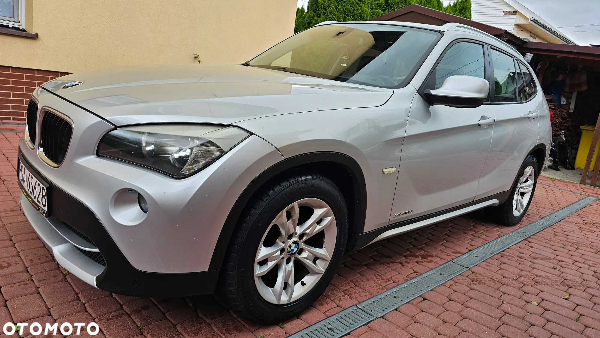 BMW X1 xDrive18d - 13