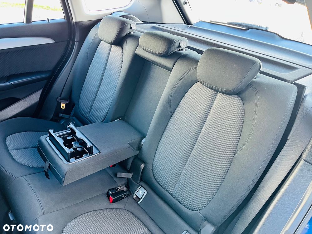 BMW X1 sDrive18d Business Edition - 37