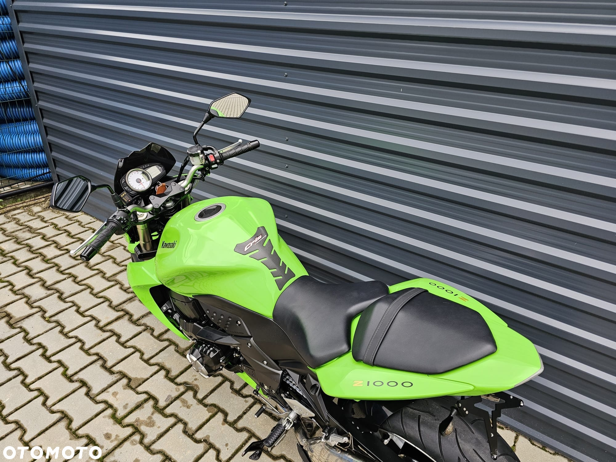 Kawasaki Z - 9