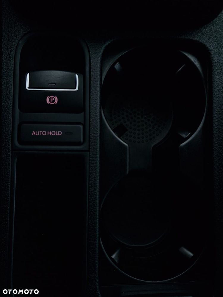 Volkswagen Tiguan - 17