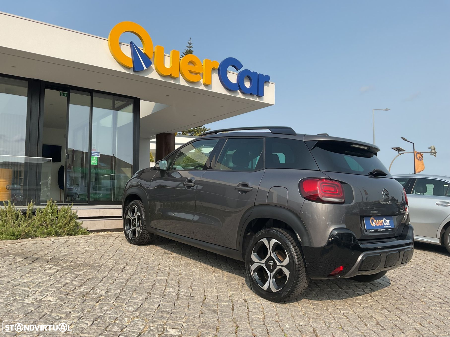 Citroën C3 Aircross 1.2 PureTech Shine EAT6 - 4