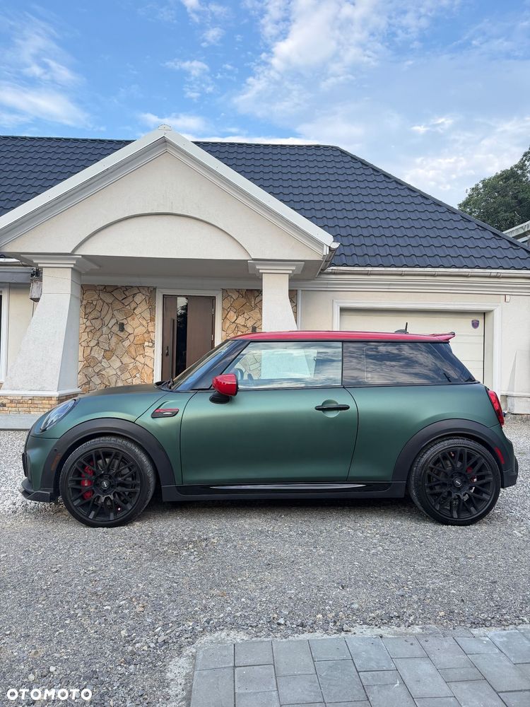 MINI John Cooper Works - 4