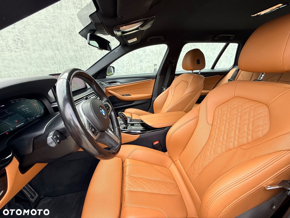 BMW Seria 5 530i xDrive M Sport sport - 16