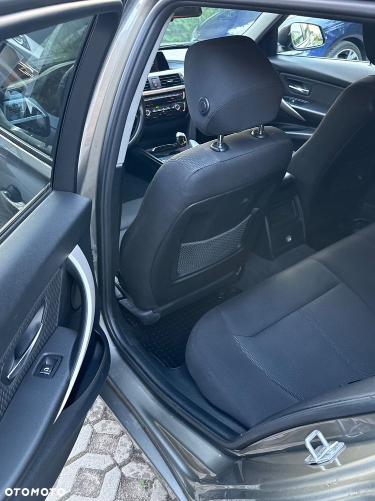 BMW Seria 3 - 31