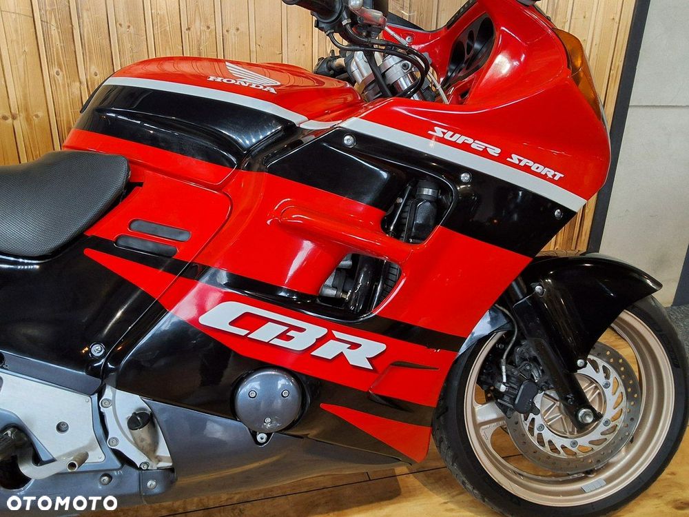 Honda CBR - 5