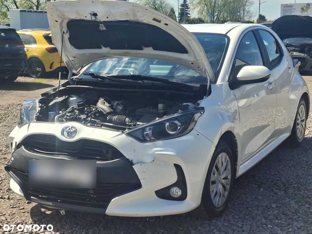 Toyota Yaris 1.0 Active - 10