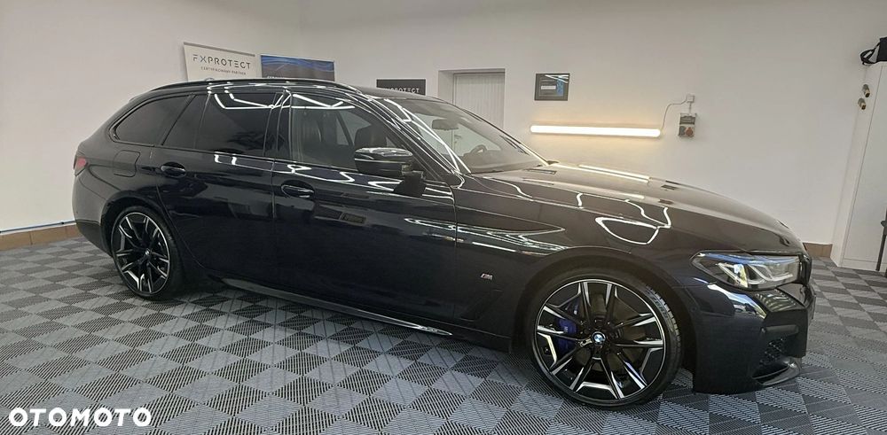 BMW Seria 5 530d xDrive mHEV M Sport sport - 4