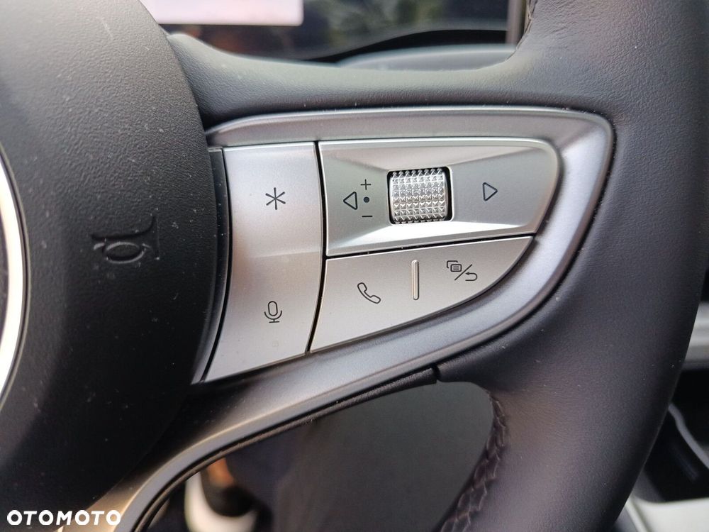 BYD Dolphin - 26