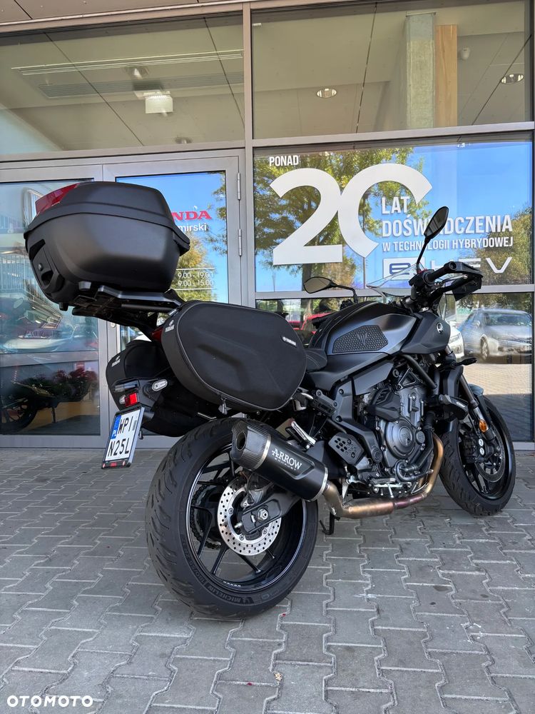 Yamaha MT - 7