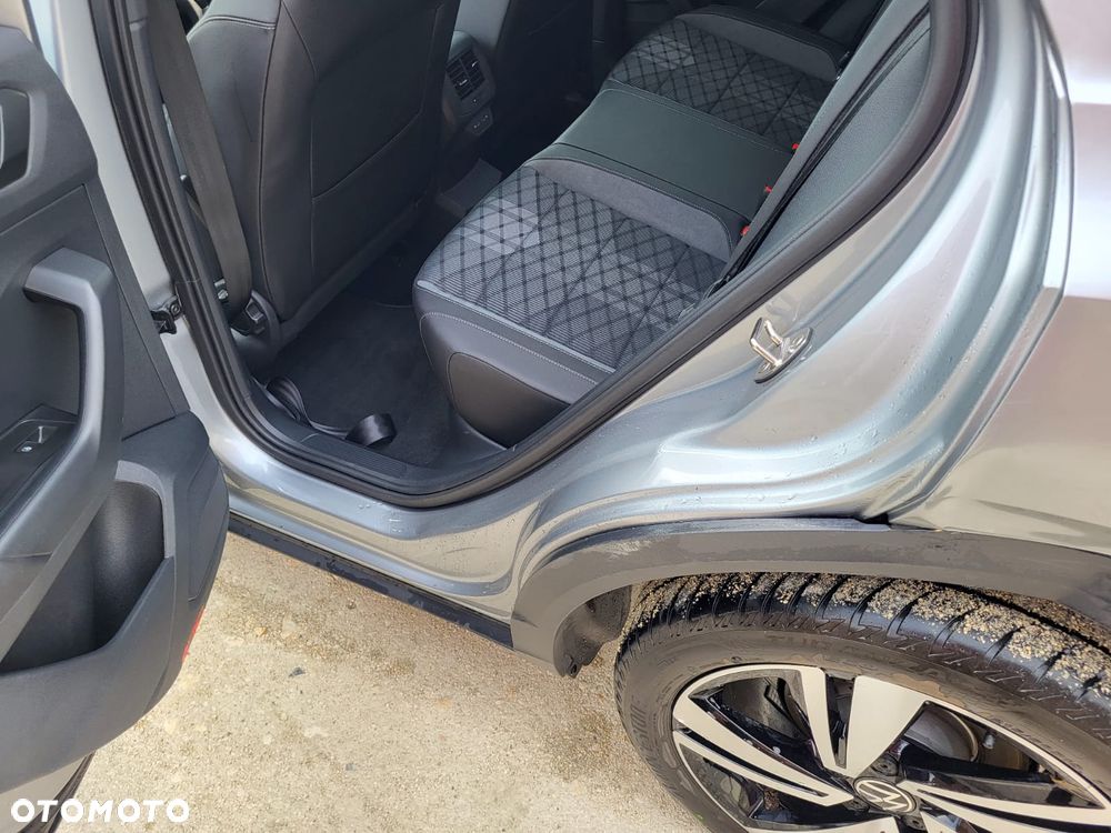 Volkswagen T-Roc 1.5 TSI OPF DSG R-Line - 13