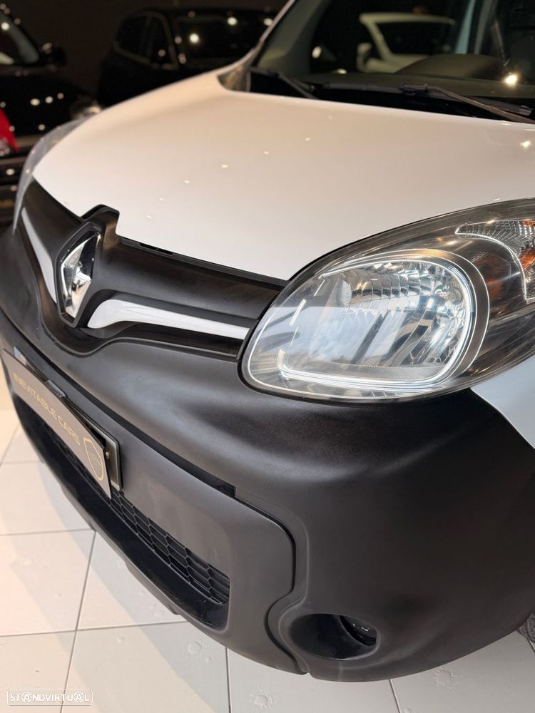 Renault Kangoo Outro - 4
