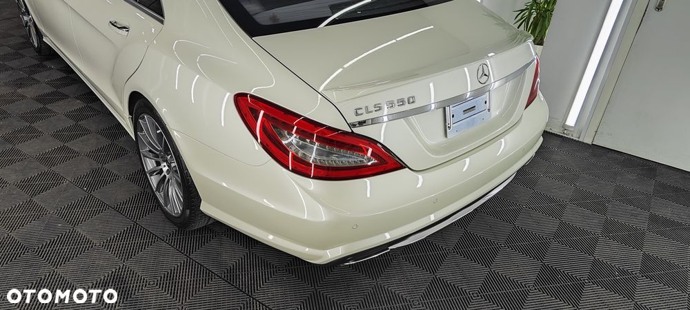 Mercedes-Benz CLS 500 4-Matic 7G-TRONIC - 7