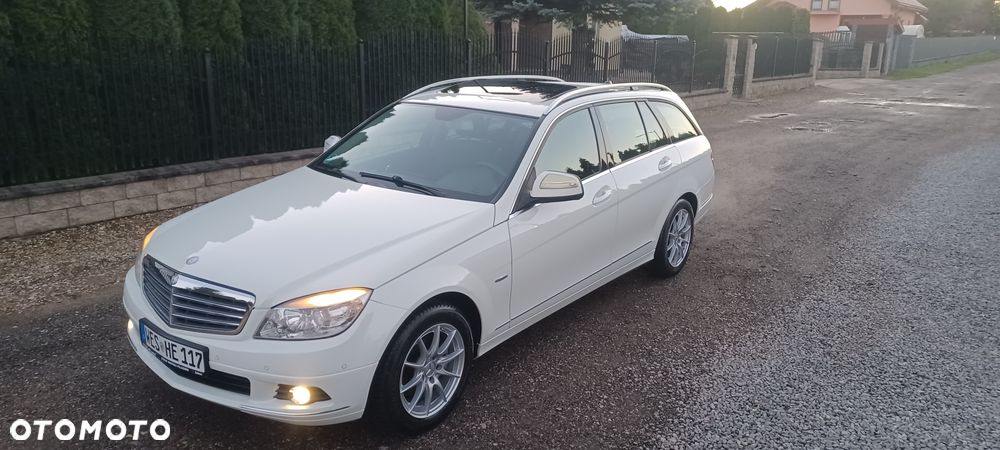 Mercedes-Benz C-Class 2007 photo 3