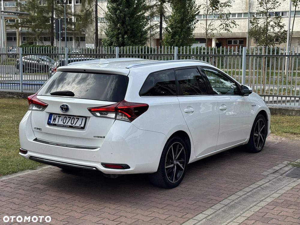 Toyota Auris 1.8 VVT-i Hybrid Automatik Touring Sports Edition S+ - 3
