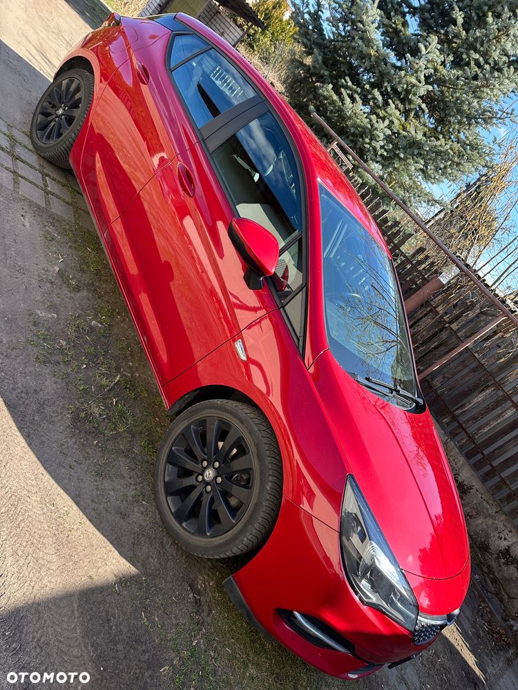 Opel Astra 1.2 T S&S - 4