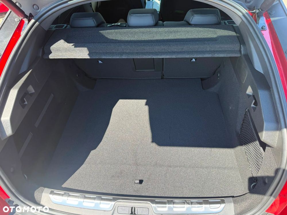 Peugeot 408 - 6