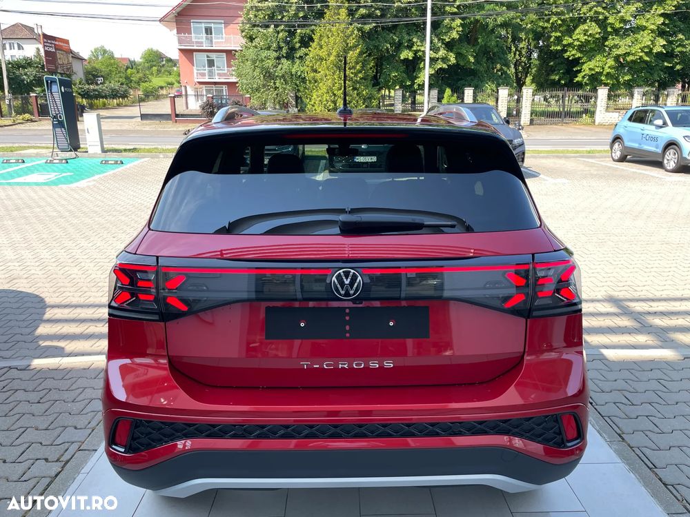 Volkswagen T-Cross 1.5 TSI DSG R-Line - 6